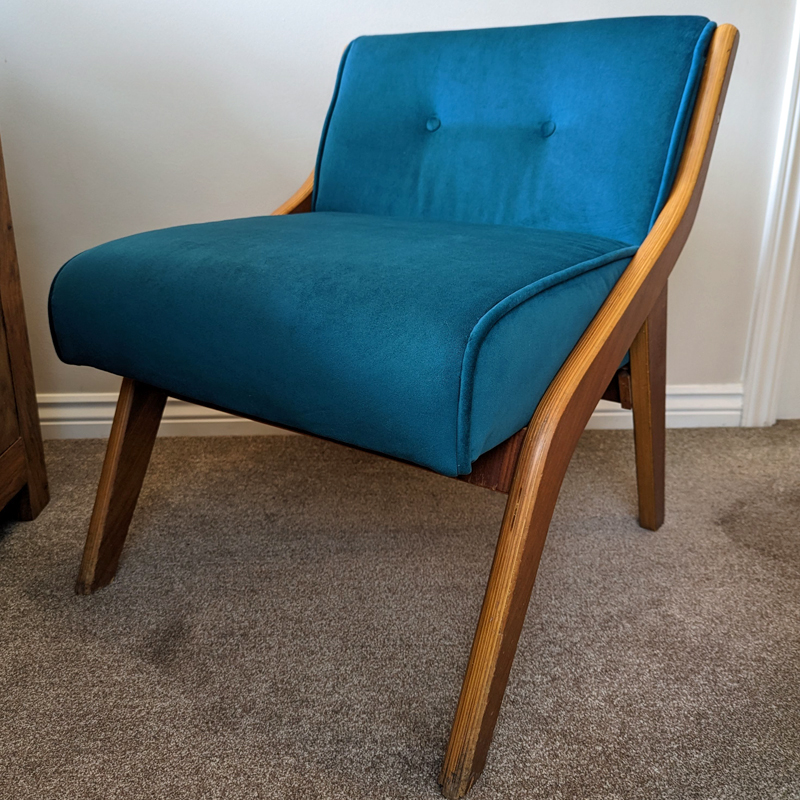 Peter Scott Bespoke Upholstery