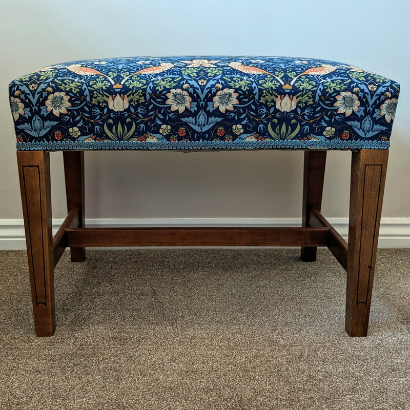 Peter Scott Bespoke Upholstery