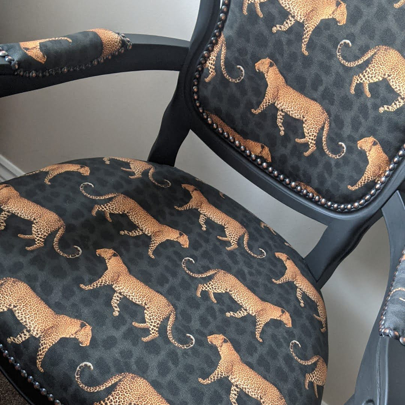 Peter Scott Bespoke Upholstery